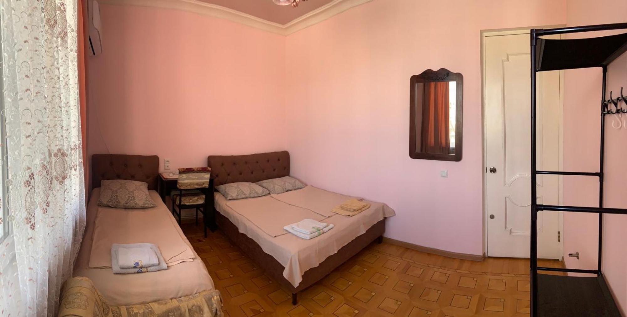 Guest House Lilia Yerevan Bagian luar foto