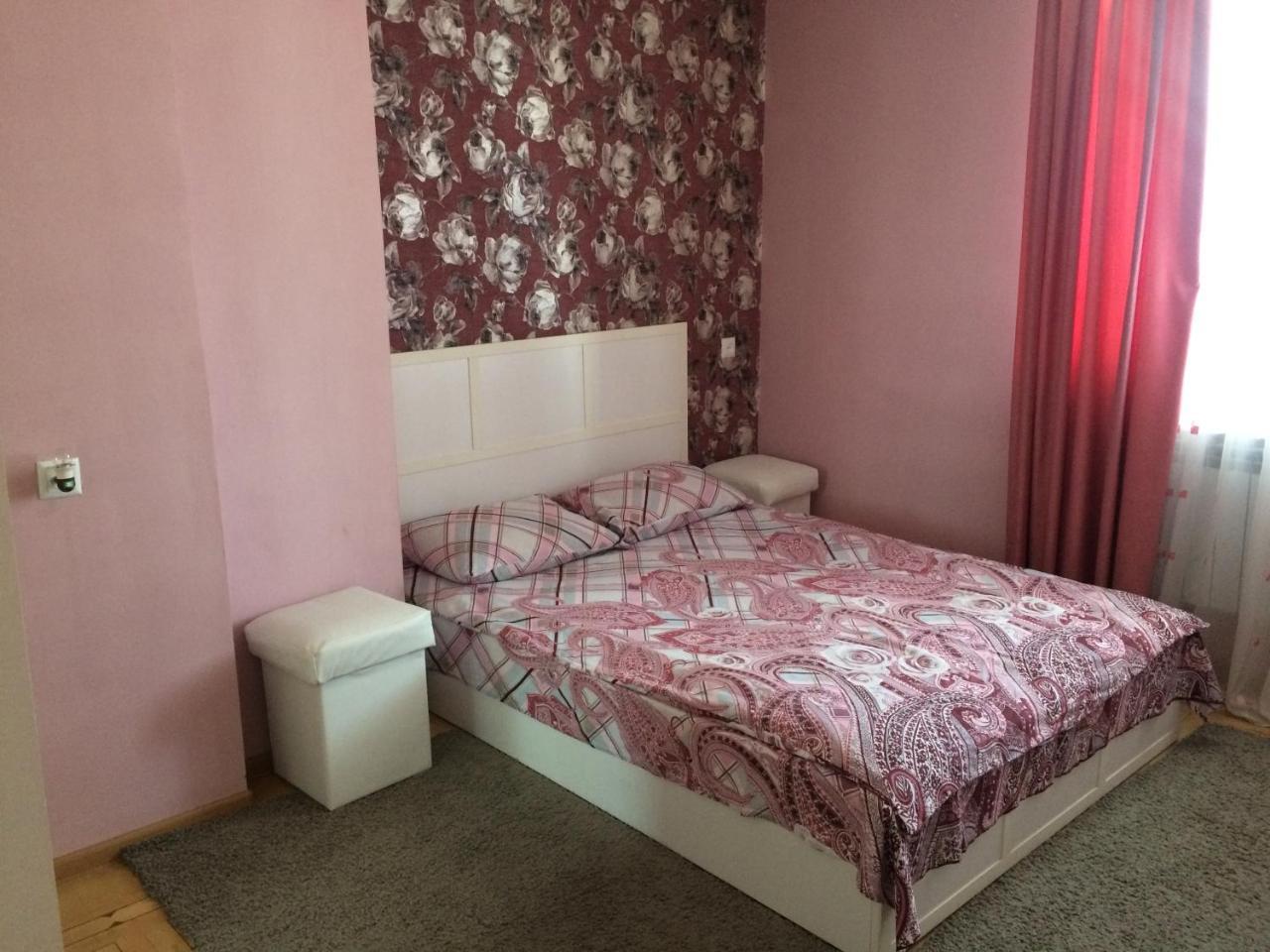 Guest House Lilia Yerevan Bagian luar foto